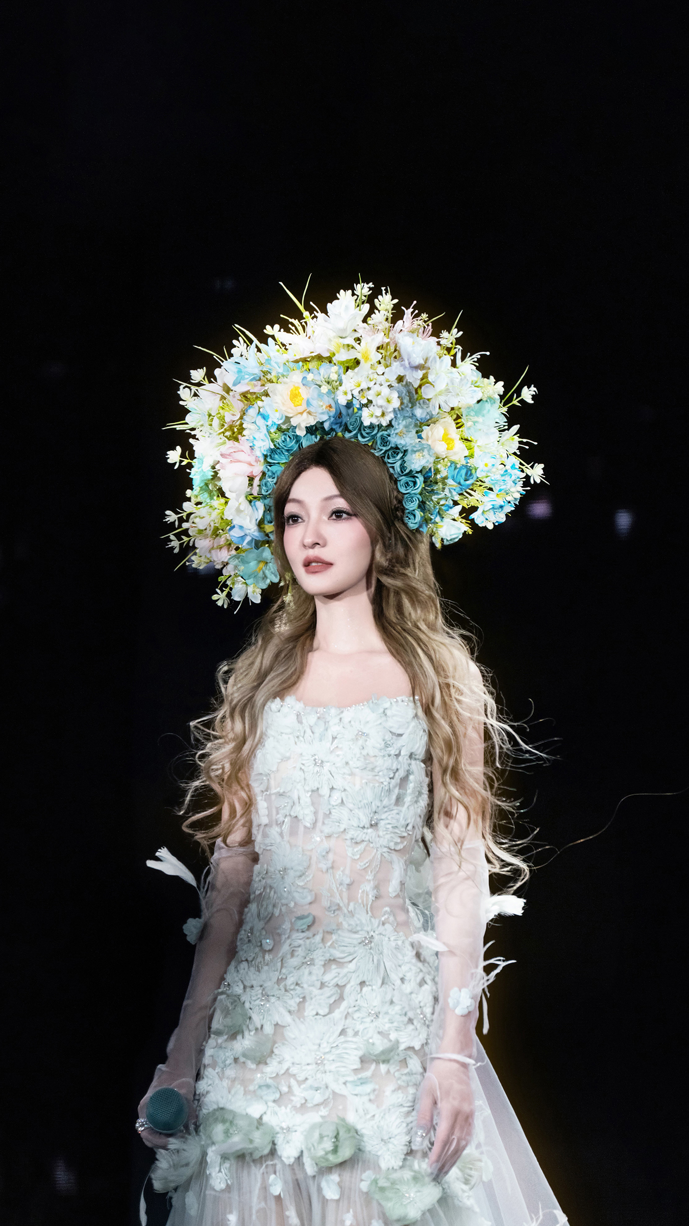 B站跨年晚会阵容炸裂！周深七连冠，鞠婧祎首秀，还有DNF神曲现场开唱？